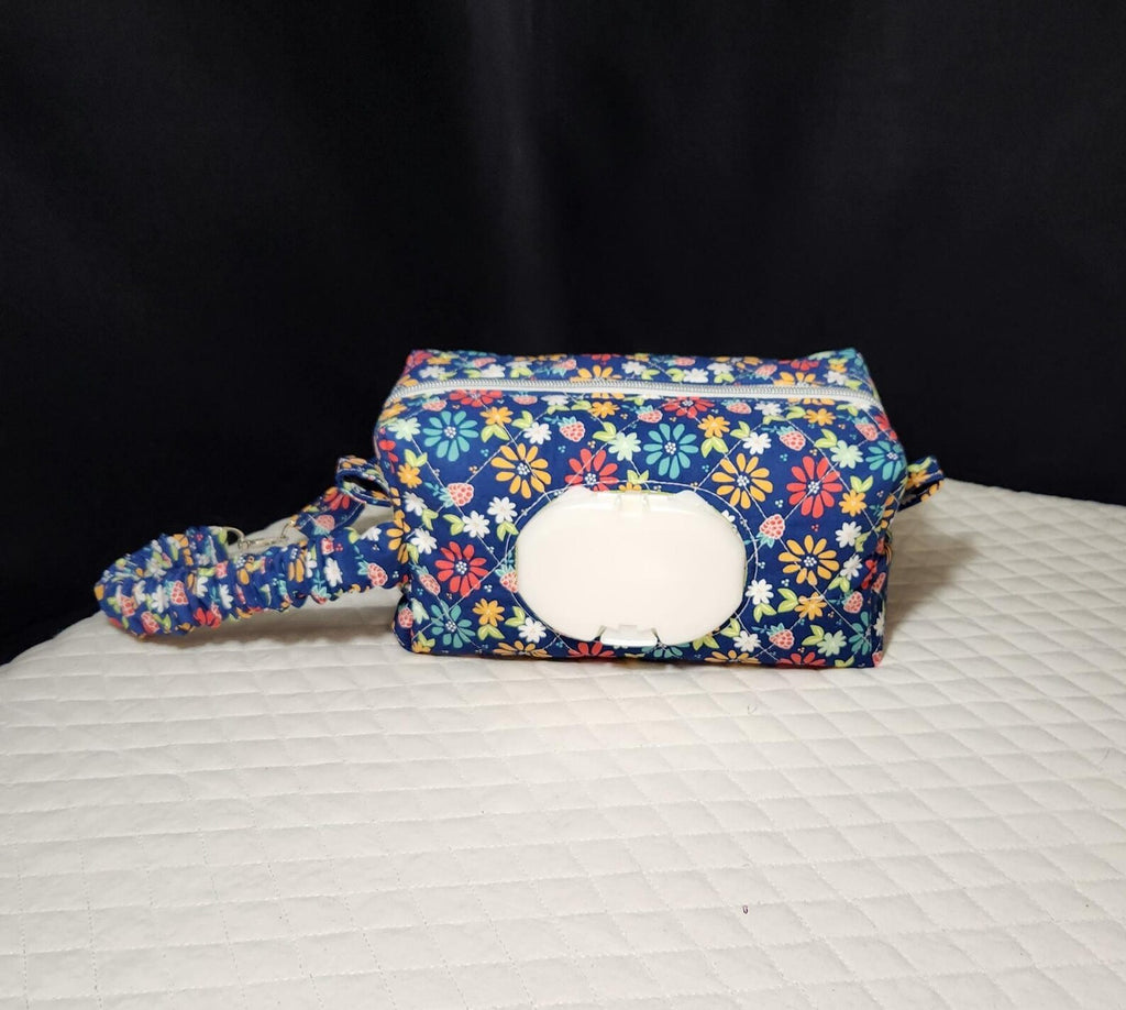 Floral Diaper & Wipes Pouch