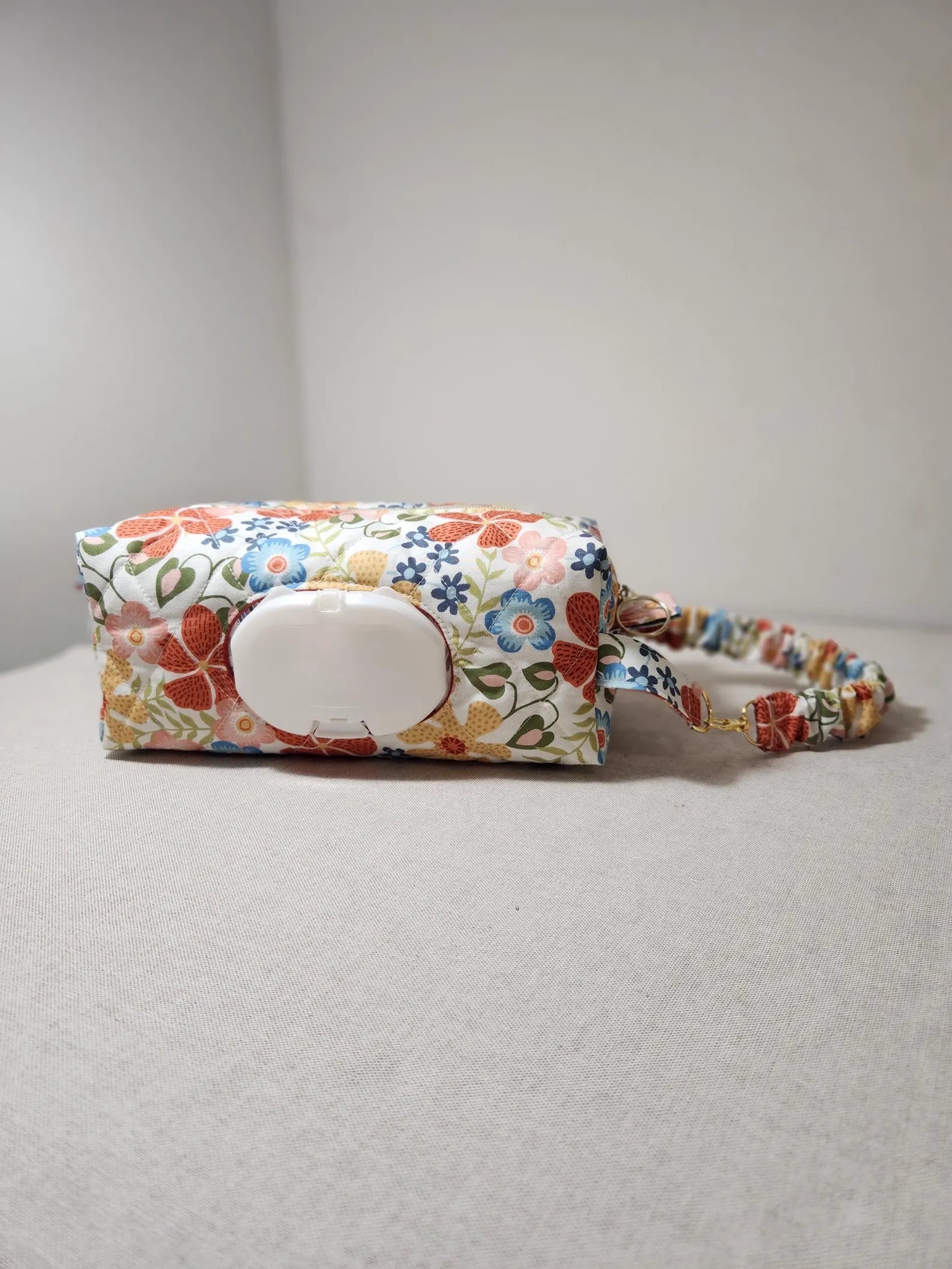 Floral Diaper & Wipes Pouch