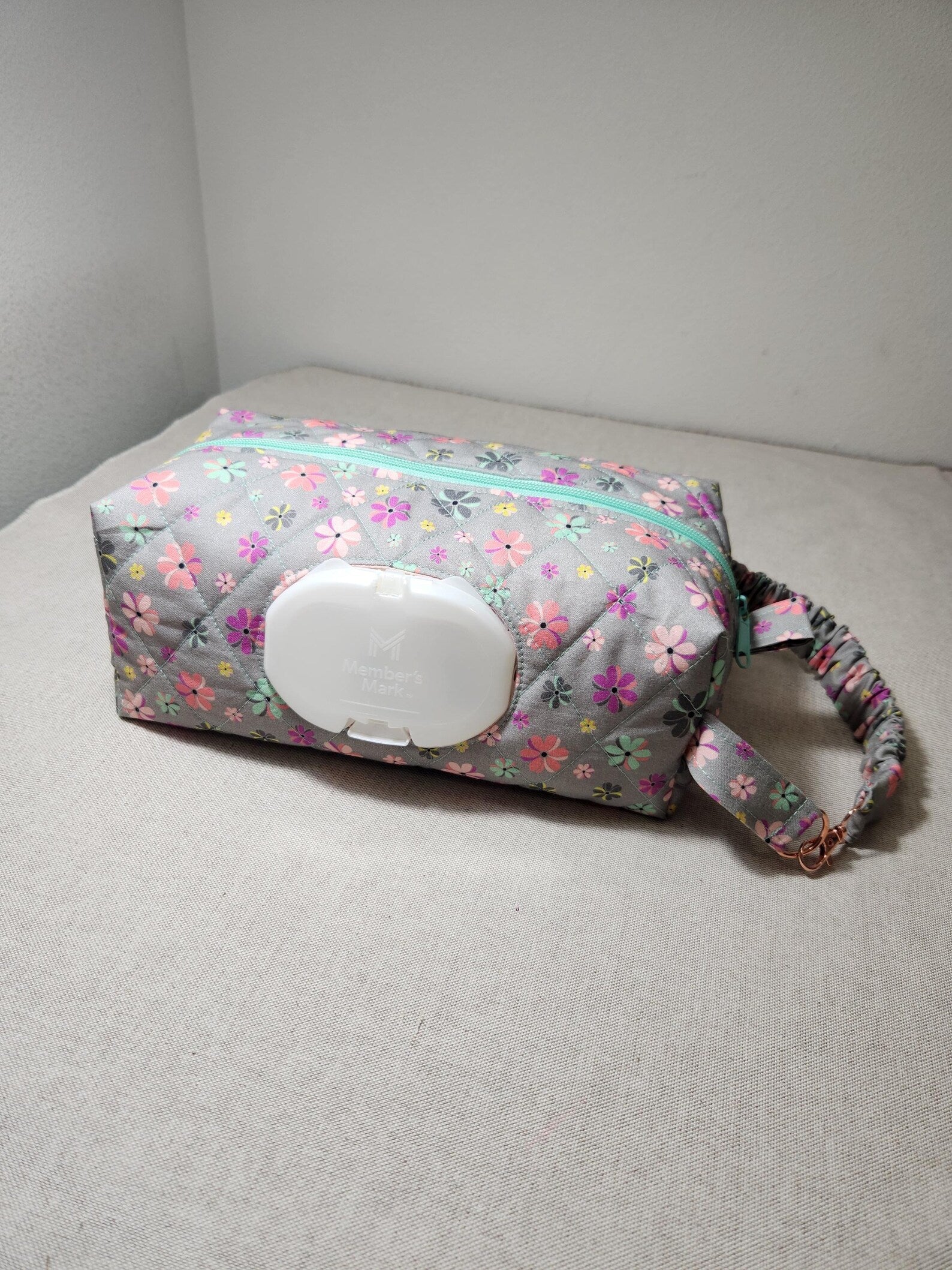 Floral Diaper & Wipes Pouch