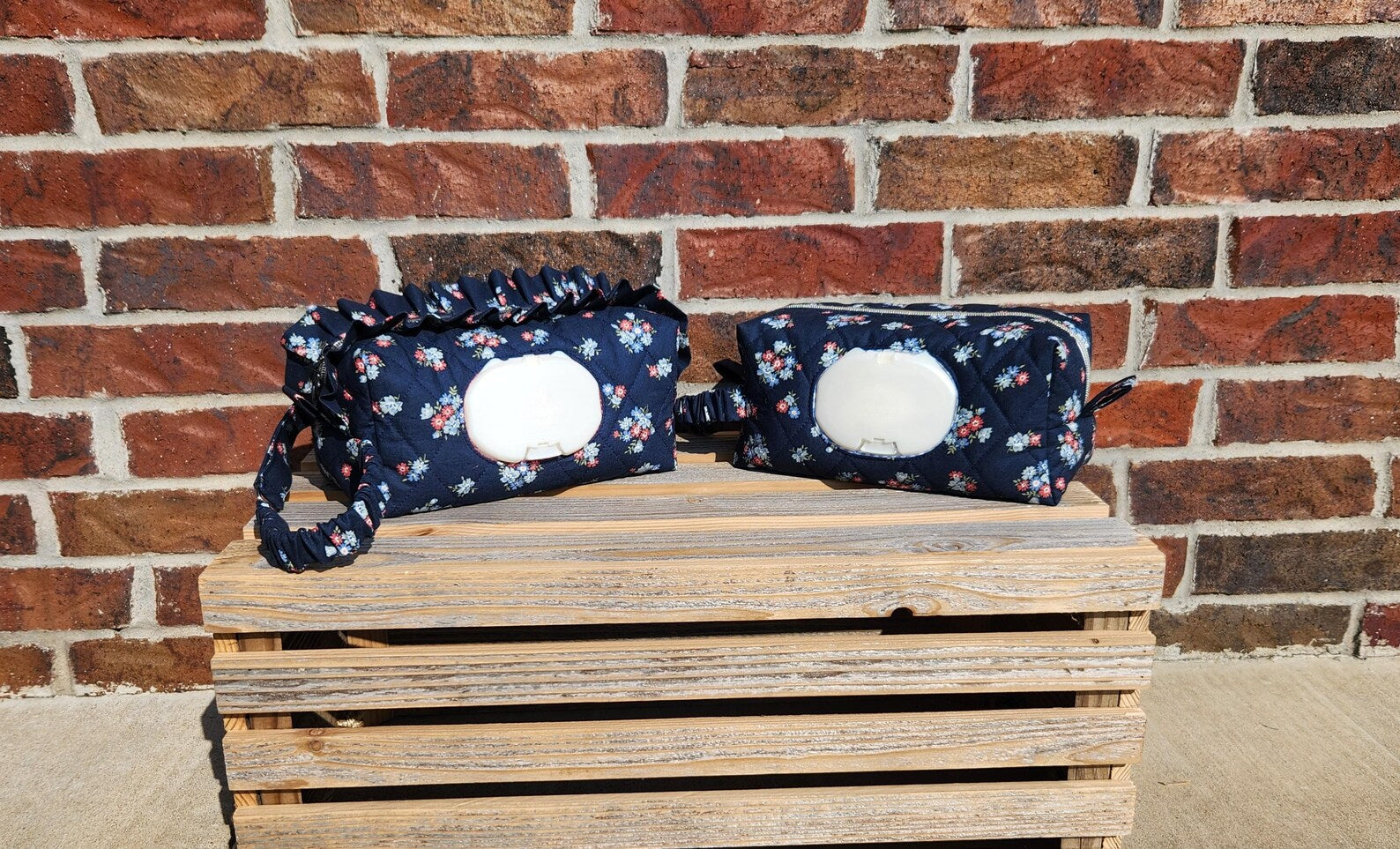 Floral Diaper & Wipes Pouch